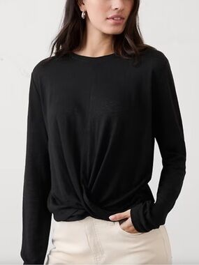 Hardtail twist front tshirt